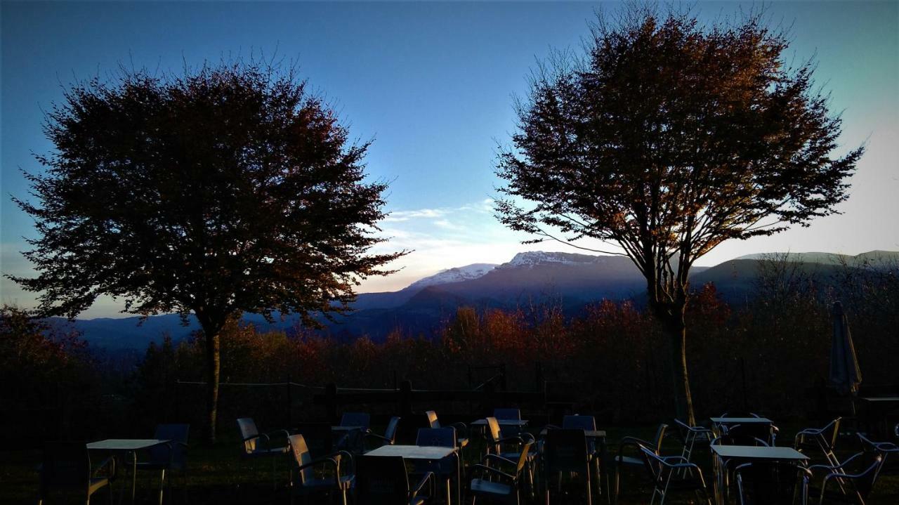 Albergue Mandoia Aterpetxea Arantzazu Bagian luar foto