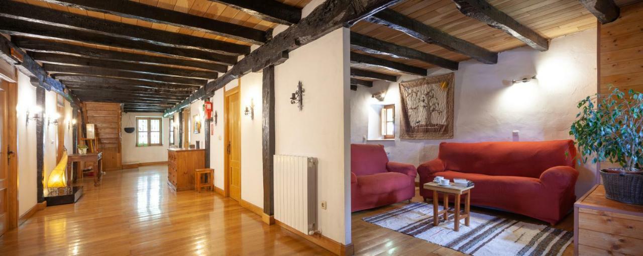 Albergue Mandoia Aterpetxea Arantzazu Bagian luar foto