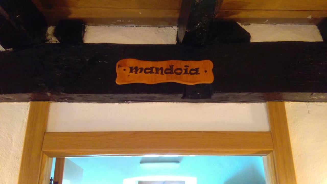 Albergue Mandoia Aterpetxea Arantzazu Bagian luar foto